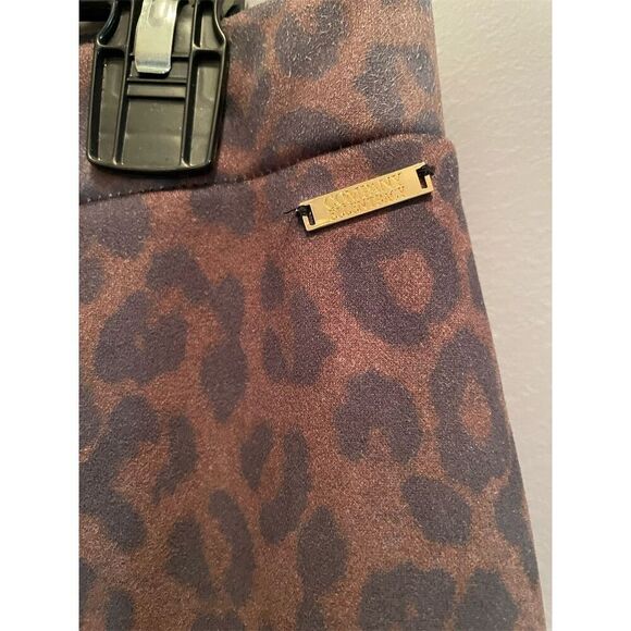 *3/$15 Ellen Tracy Women's Leopard Print Leggings Size M Brown - Picture 2 of 7